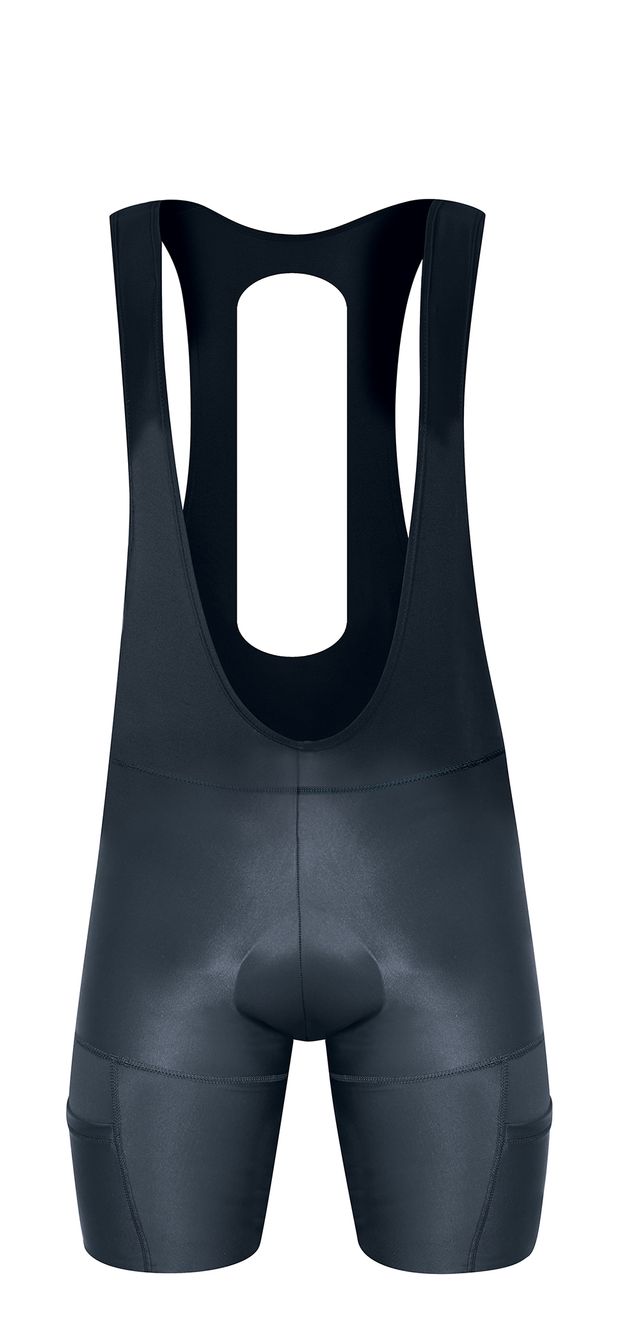 Hose kurz mit Trägern